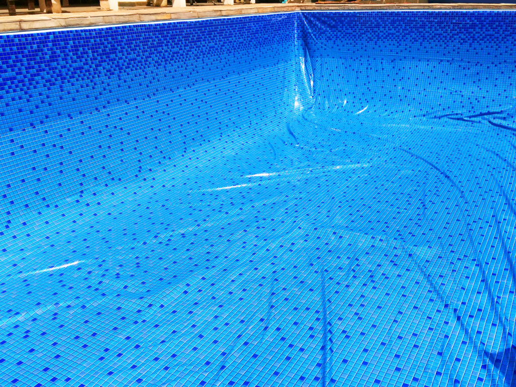 installing vinyl swimming pool 