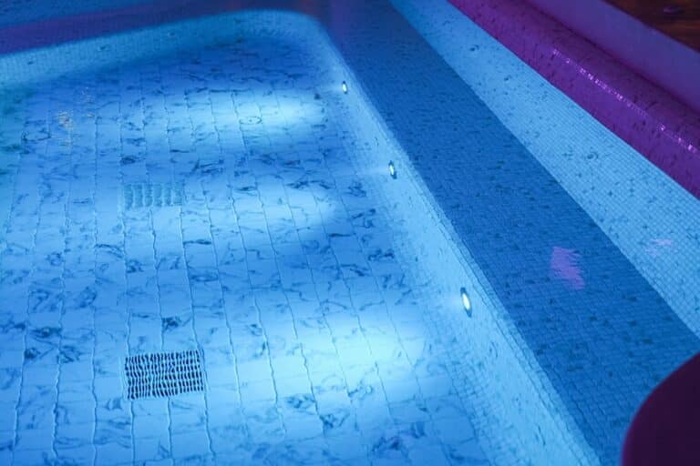 Pool Light Installation & Repair