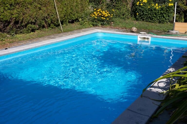 Comprehensive Vinyl Pool Liner Services in Hilton Head